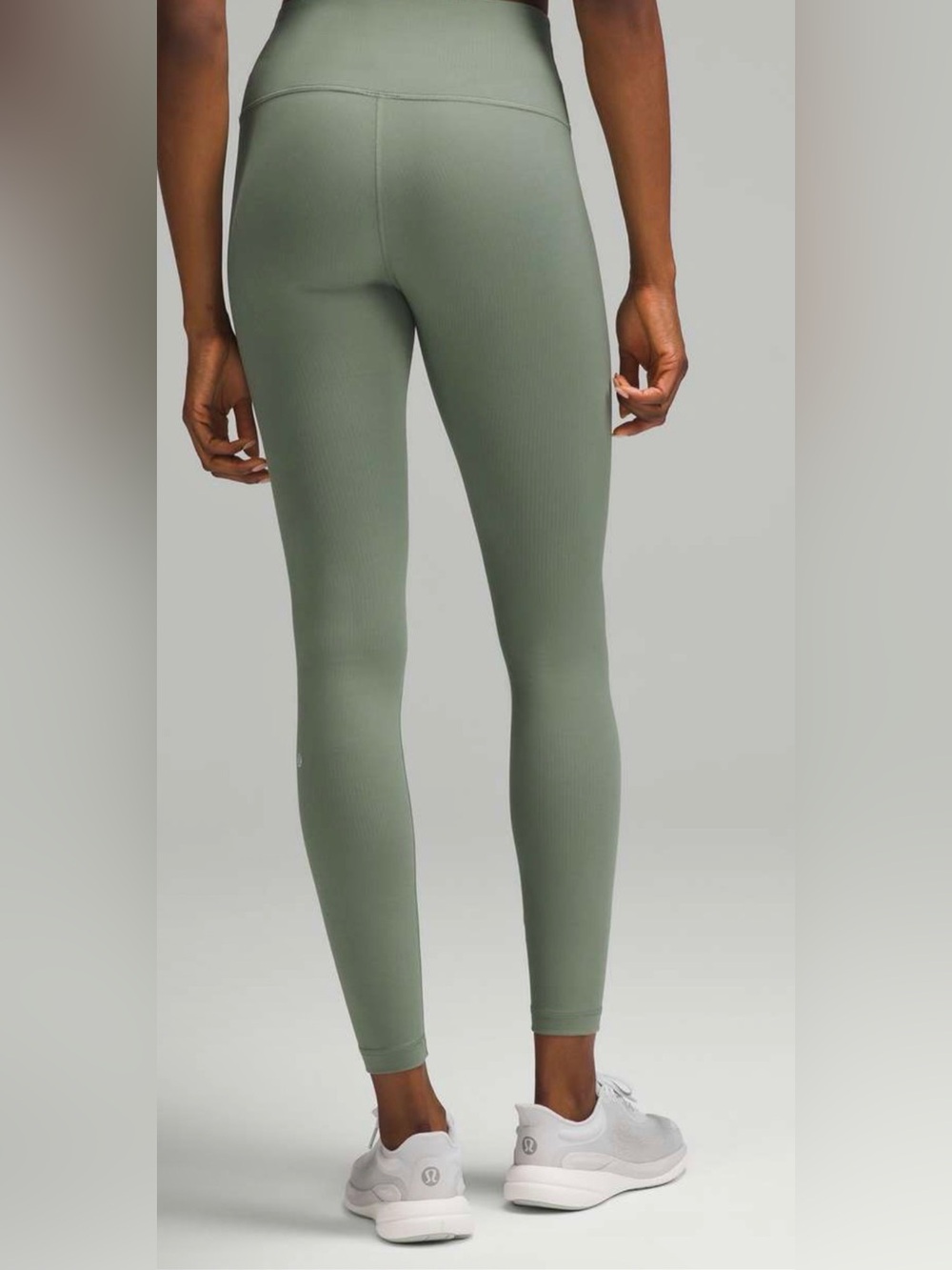 Lululemon Wunder Train High-Rise Ribbed Tight 28" NWOT
Grey Eucalyptus - Picture 2 of 5